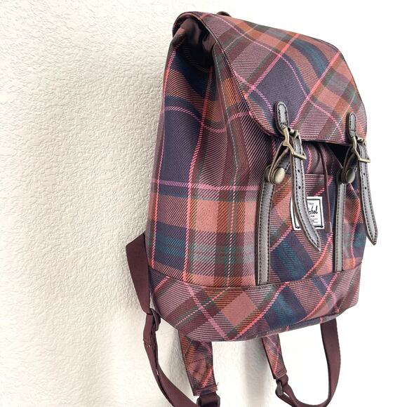 Herschel Supply Co. Retreat Mini Backpack Pink Purple Tartan Plaid Check - Picture 3 of 12